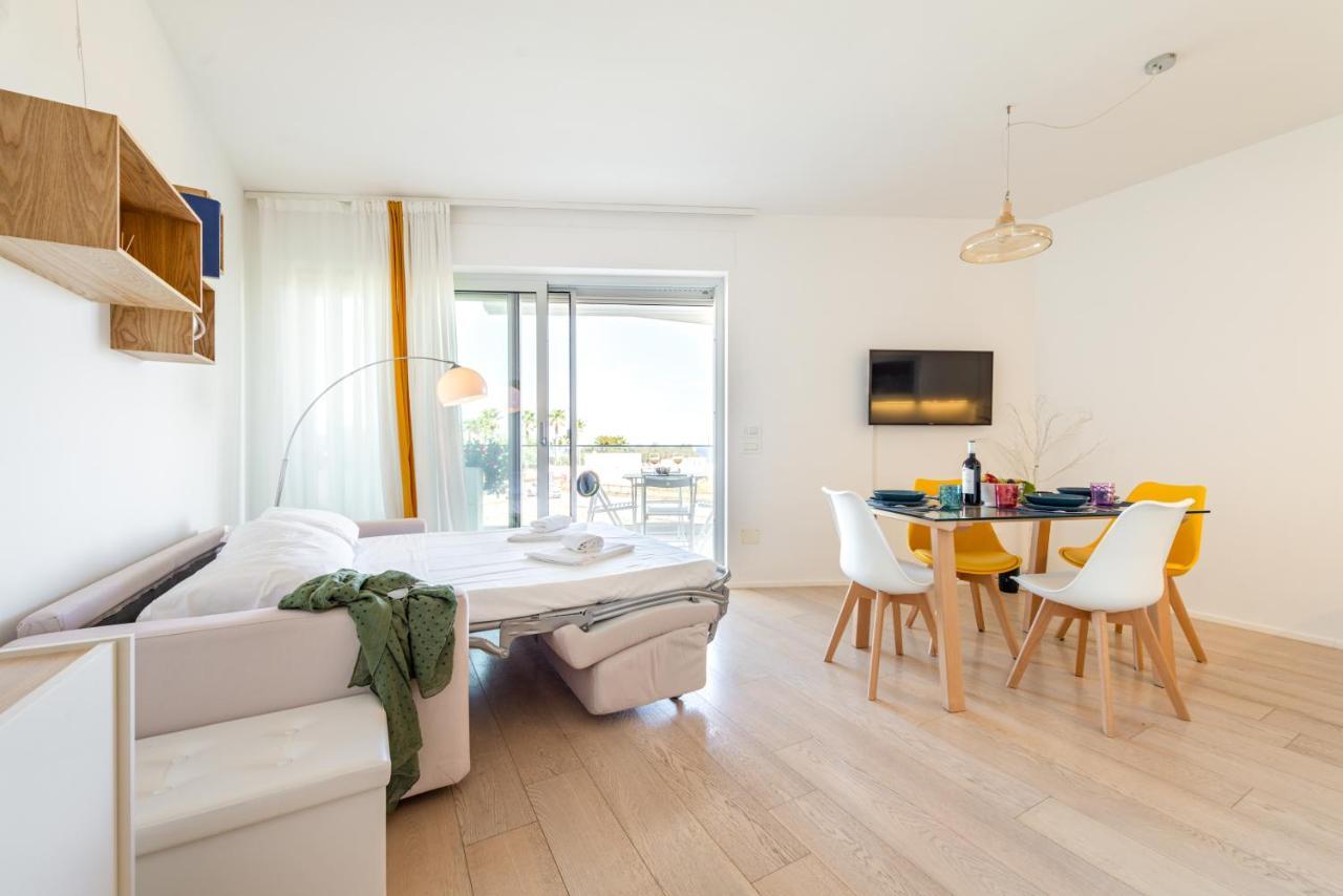Cala Paura Seaview Apartment With Parking โปลีญาโนอามาเร ภายนอก รูปภาพ